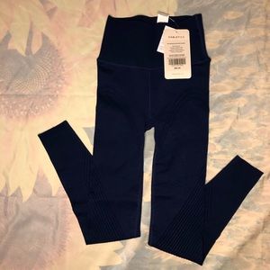 NWT Fabletics leggings